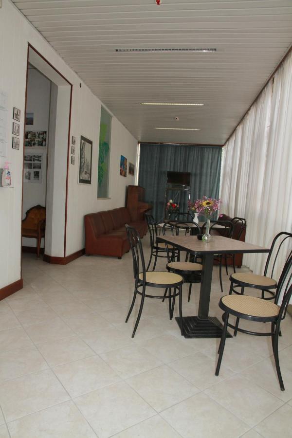 Hotel Villa Arlotti Римини Екстериор снимка